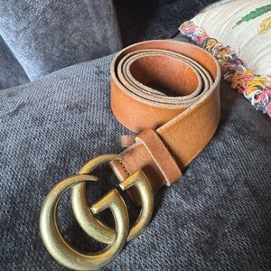 Men's Gucci Brown Leather Belt with Gold Buckle